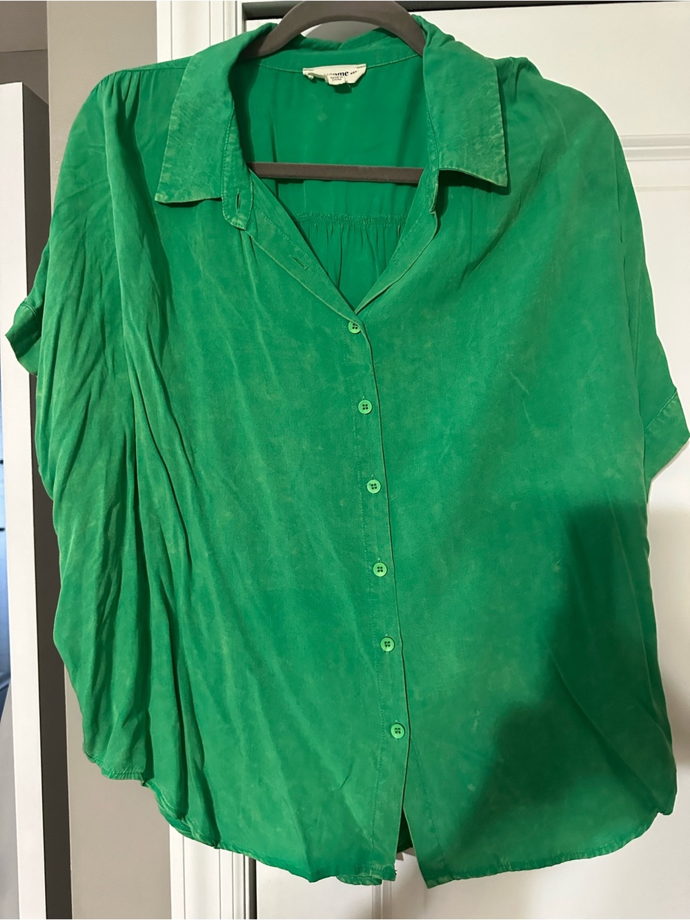 eesome Vibrant Green Button-Down Shirt